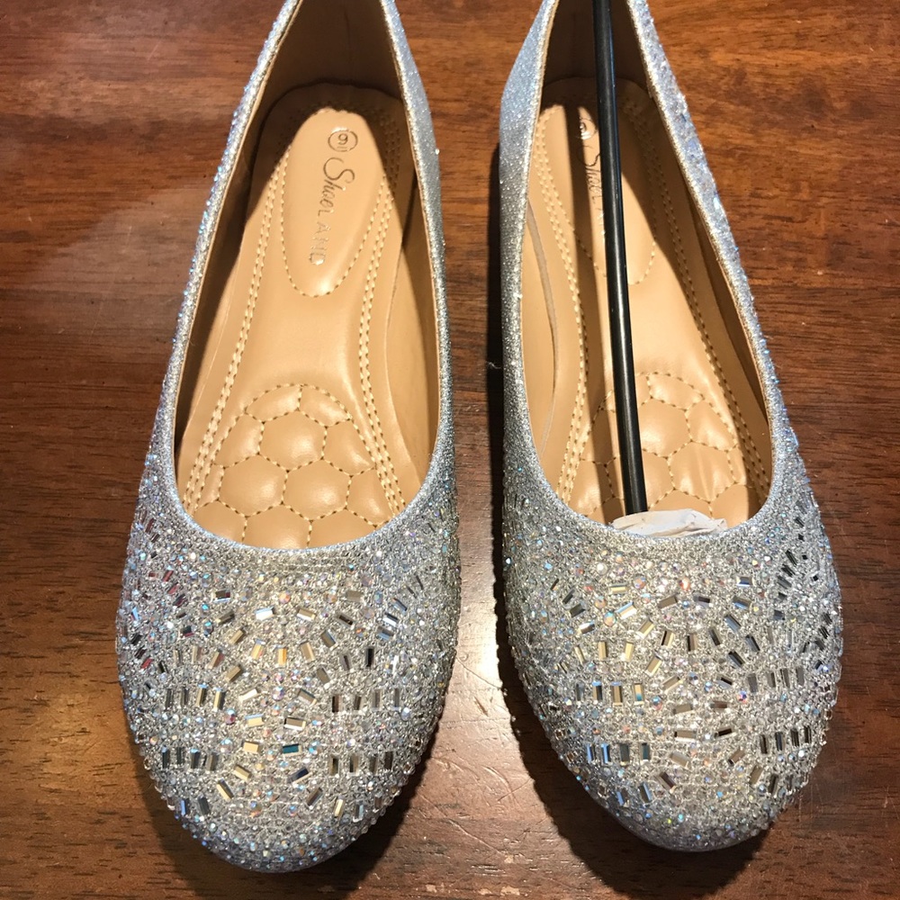 Sparkly silver flats - size 9